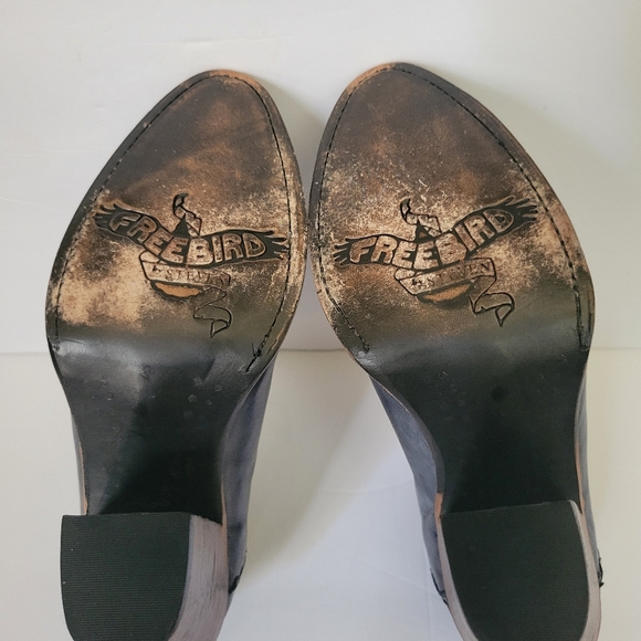 Freebird By Steven Booties Women's Pre-Owned Navy Leather Size 10 - Picture 6 of 8